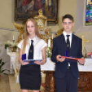 Ballagás és szentmise a Szany iskolában és templomban.