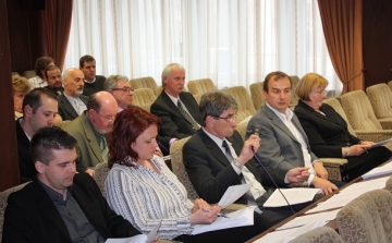 Most már elfogadta a testület a csornai önkormányzat tavalyi gazdálkodásáról szóló beszámolót