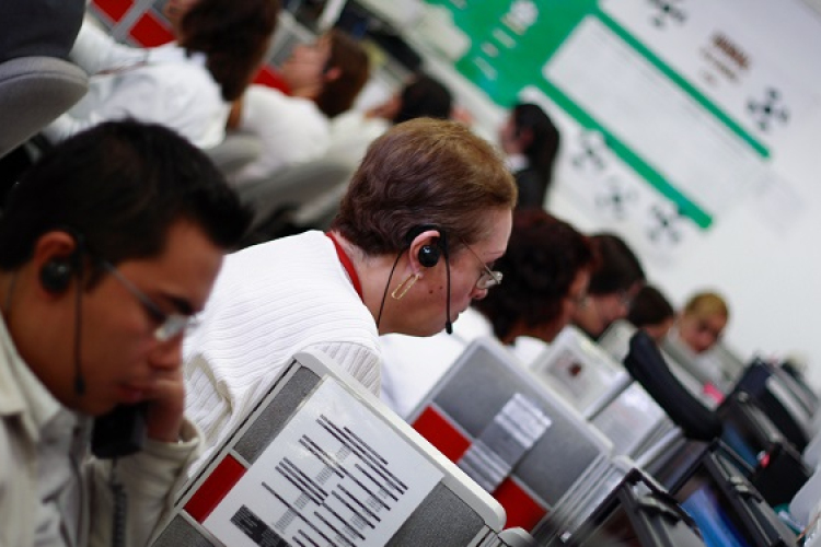 Egyre több adóügyet intézhet telefonon