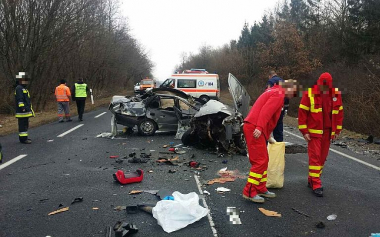 Szabálytalan előzés okozhatta a tegnapi halálos balesetet