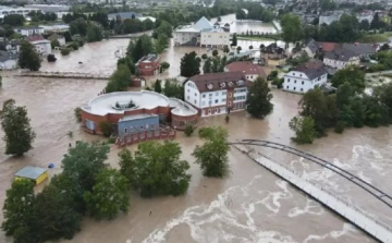 A szlovéniai árvíz károsultjainak visznek adományt az Ökumenikus Segélyszervezet munkatársai