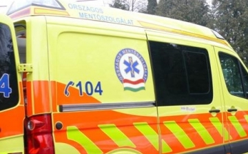 Öt gyermek és két felnőtt sérült meg egy szabolcsi karambolban