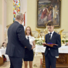 Ballagás és szentmise a Szany iskolában és templomban.