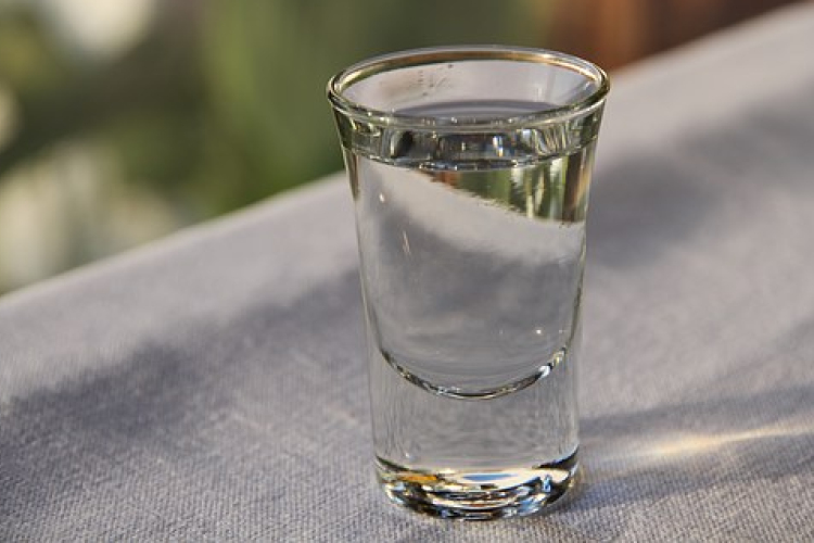 Az otthon főzött pálinka után is kell adót fizetni