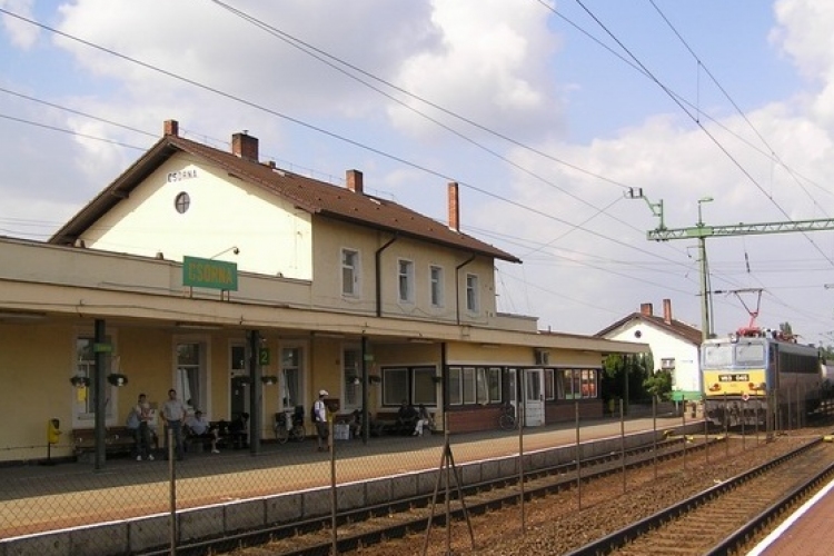 Hétvégi vágányzár a Csorna - Győr vasútvonalon