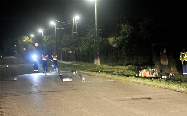 Babakocsit toló nőt gázolt egy autós Szentendrén, elhajtott