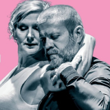 Loveshake - Az élet összeráz