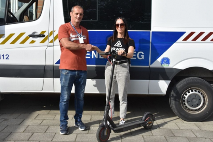 A kapuvári rendőrök megtalálták az ellopott rollert