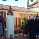 Wathay szobor és díszpolgári címek átadása Vágon