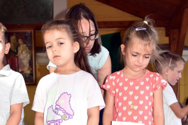 Kisboldogasszony napi zarándoklat Szanyban