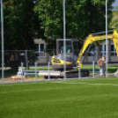 Finisben a műfüves pálya építése Szanyban