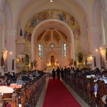 A szili templom felszentelésének 125. ünnepe és a Szent Mihály dombormű megáldása