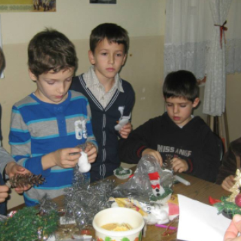 Adventi játszóház a kapuvári néptánciskolában