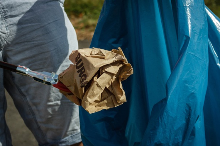 Tavaszi takarítás Vágon