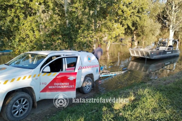 Pályázatok önkéntes tűzoltó- és mentőszervezeteknek