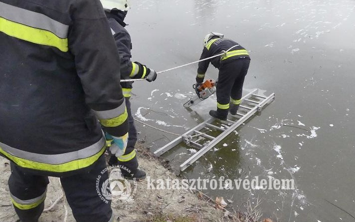 A jégen is biztonságban