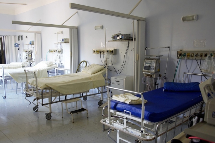 Hosszú távú tervhez tartozik a kórházi ágykapacitások felszabadítása