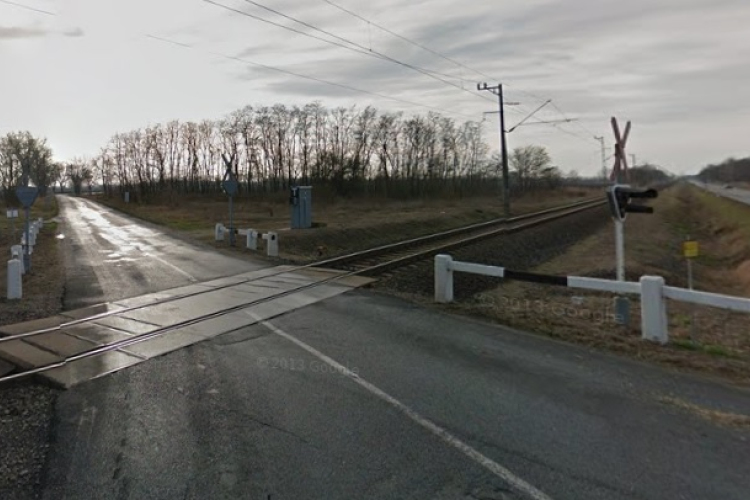 Közlekedők figyelem! Vasúti átjáró lezárás!