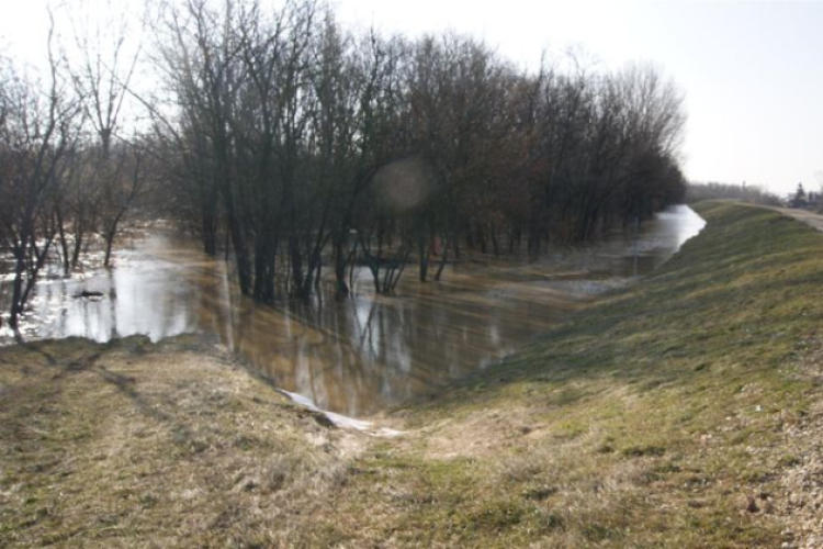 Bodonhelynél is tetőzött a Rába