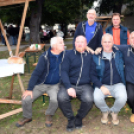 Őszi mulatság Szanyban a kastély udvarán.