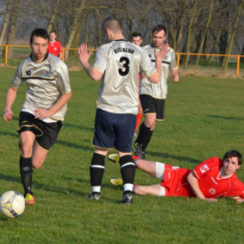 Vág-Kisfalud 0:2 (0:1) Megyei III. o. bajnoki labdarúgó mérkőzés