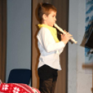 Iskolai adventi vásár a Szent Anna Katolikus Általános Iskola és Óvodában, Szanyban.