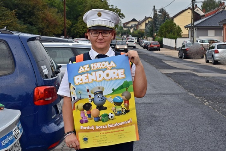 Iskolarendőrök segítik a gyerekek közlekedését szeptemberben