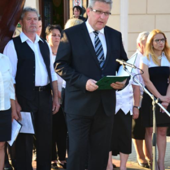 Nemzetünk gyásznapja (Megemlékezés Szanyban a trianoni békediktátum 97. évfordulóján)