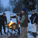 Jótékonysági disznóölés Mihályiban