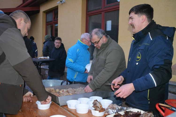 Kolbászolós szombat Petőházán