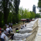 Mecséren dolgoztunk ma a gáton