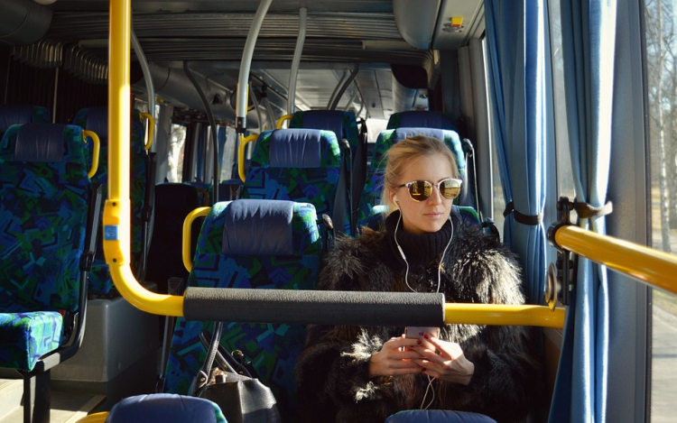 A helyközi autóbuszok közlekedési rendje az államalapítás ünnepi időszakában