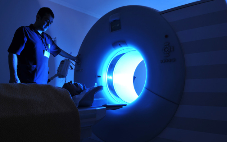 Sugárveszély nélkül is kimutatható a rákos daganat egy kutatás szerint