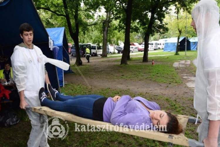 Védd magad és másokat!