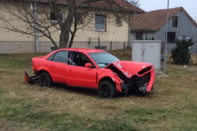 Súlyos sérült a szili balesetben