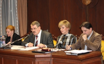 Jegyzői tájékoztató a csornai önkormányzat február 25-i rendkívüli üléséről