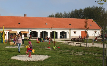 Téli nyitvatartás Lászlómajorban