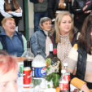 Őszi mulatság Szanyban a kastély udvarán.