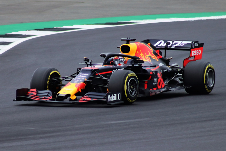 Verstappen rajt-cél győzelmet aratott Sao Paulóban