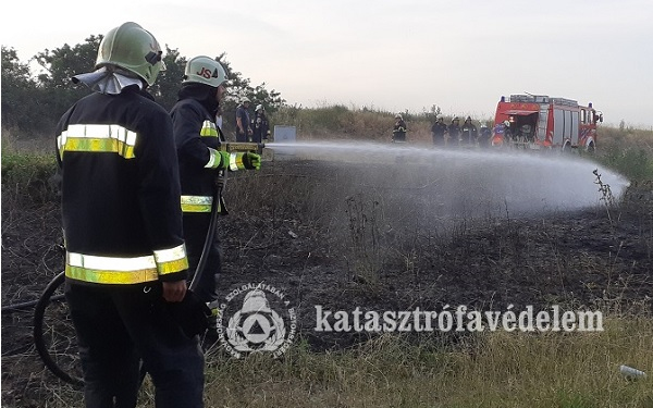 Közeleg a tavasz, egyre több a szabadtéri tűz