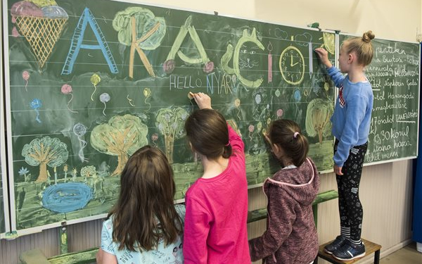 Véget ér a tanév, kezdődik a vakáció