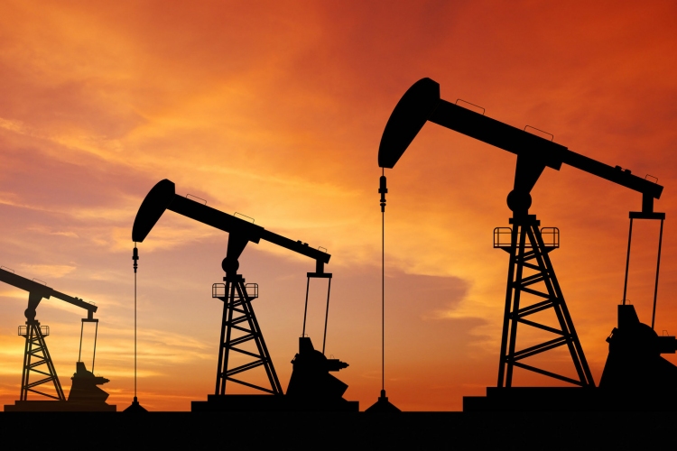 Öt százalékot meghaladóan esett az olajár