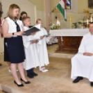 Ballagás és szentmise a Szany iskolában és templomban.