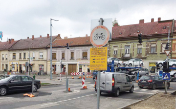 Útfelújítás Csornán: teljes útzár még legalább 2 hónapig