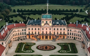Minimuzsika az Esterházy-kastélyban