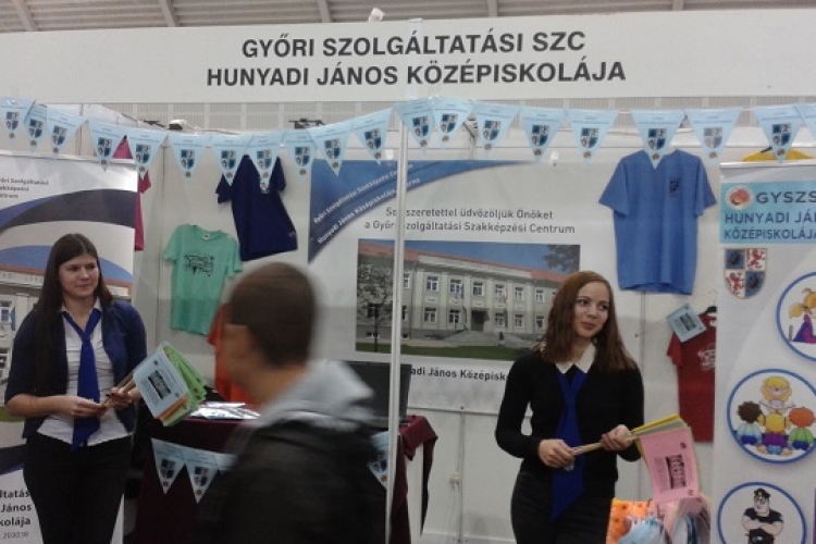A csornai Hunyadi idén is részt vett a pályaválasztási kiállításon