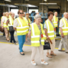 A nyugdíjas dolgozók látogatása Szanyban az Interfa Bútoripari kft-nél. (2026. 05.28.)
