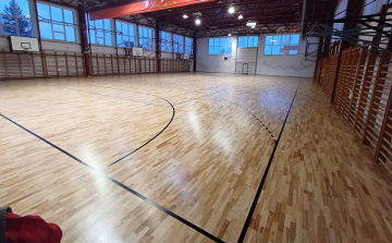 Újabb nagy lépés a tornacsarnok felújításában