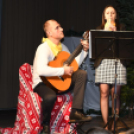 Iskolai adventi vásár a Szent Anna Katolikus Általános Iskola és Óvodában, Szanyban.