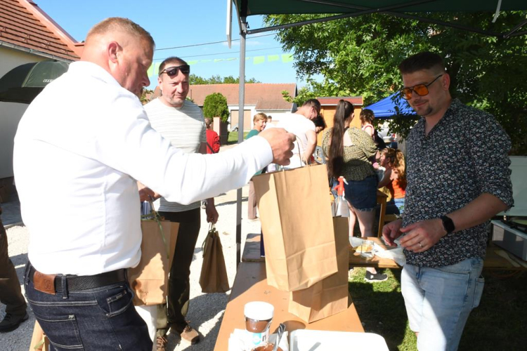 Pünkösdi piknik Rábasebesen. (2026. 05. 23.)